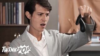 Hot - Troye Dean Sucks Luke Connors' Cock, Then Gets His Ass Licked Before He Rides His Cock