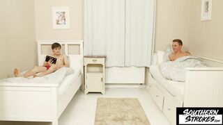 SOUTHERNSTROKES Tech worker Ivan Gula Gives Up His Ass During Conference With Alex Morgan