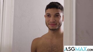 Tired Hunk Vincent Grey Fucks Jock Roommie JC Hunt