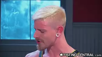 Be A Good Twink Boy And Sit On My Fist