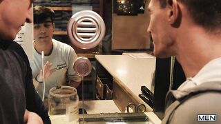 Love Tub Teil 1: Bareback / MÄNNER / Jax Thirio, Dalton Riley