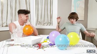 Gerettet vom Hahn / MÄNNER / Spikey Dee, Trevor Brooks