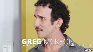 Family Cums First Teil 2: Bareback / MÄNNER / Bar Addison, Greg Mckeon