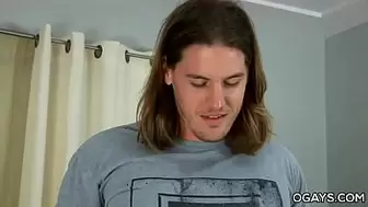 Muscular man Kip Johnson masturbating