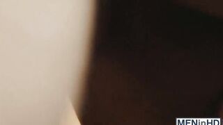 Darius comes to the aid of Tony and Tony is more than willin