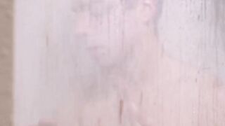 Young Mormon jerks off watching his lover under the shower