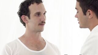 Twink teased and blown by muscly gay before being drilled