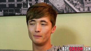 Zack Love fantasizes about rods in his ass while wanking off