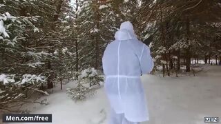 Men - Dustin Holloway and Skyy Knox - The Huntsman Part